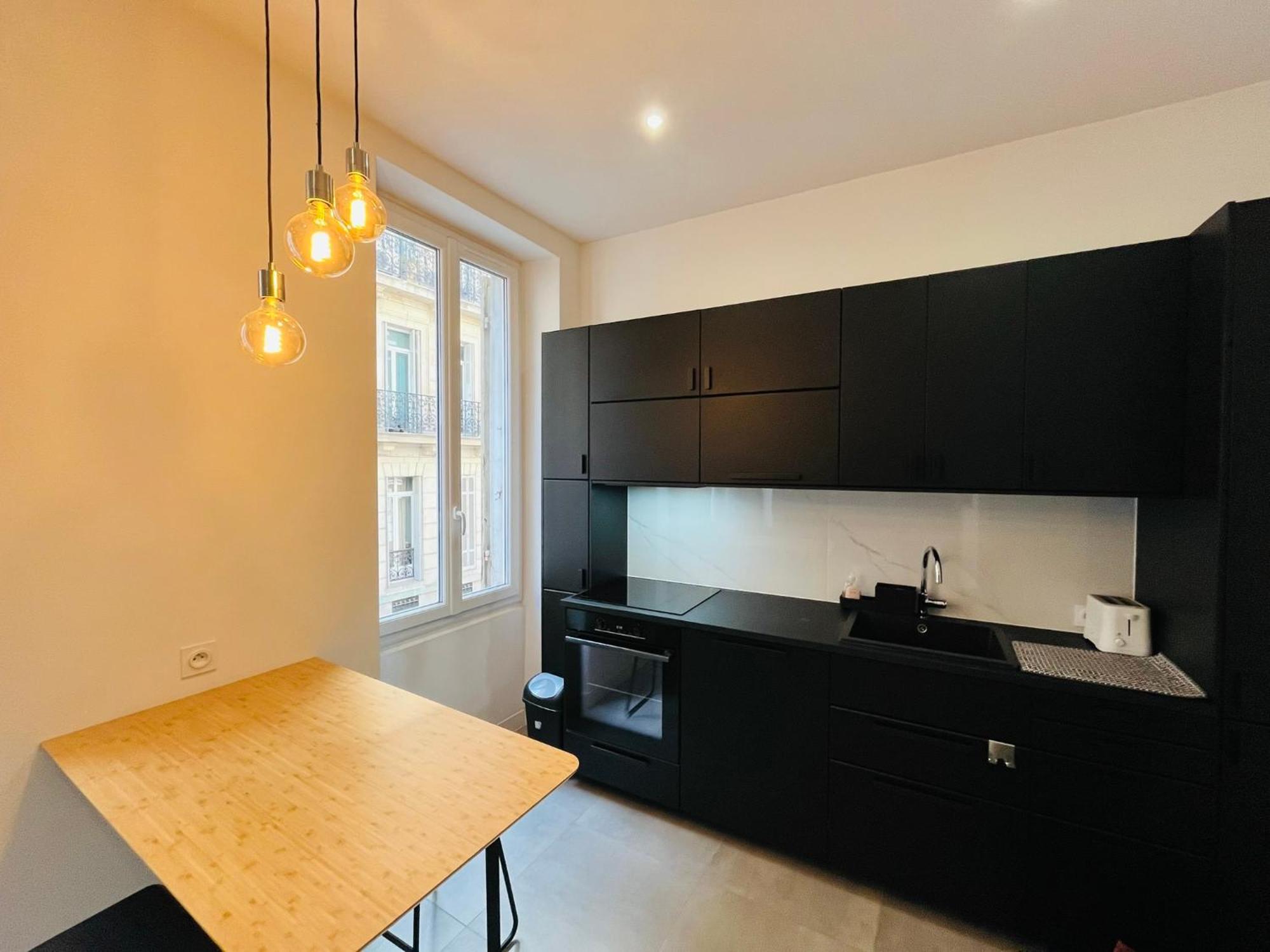 Joli T2 Moderne Au Coeur De Marseille - Place Castellane المظهر الخارجي الصورة