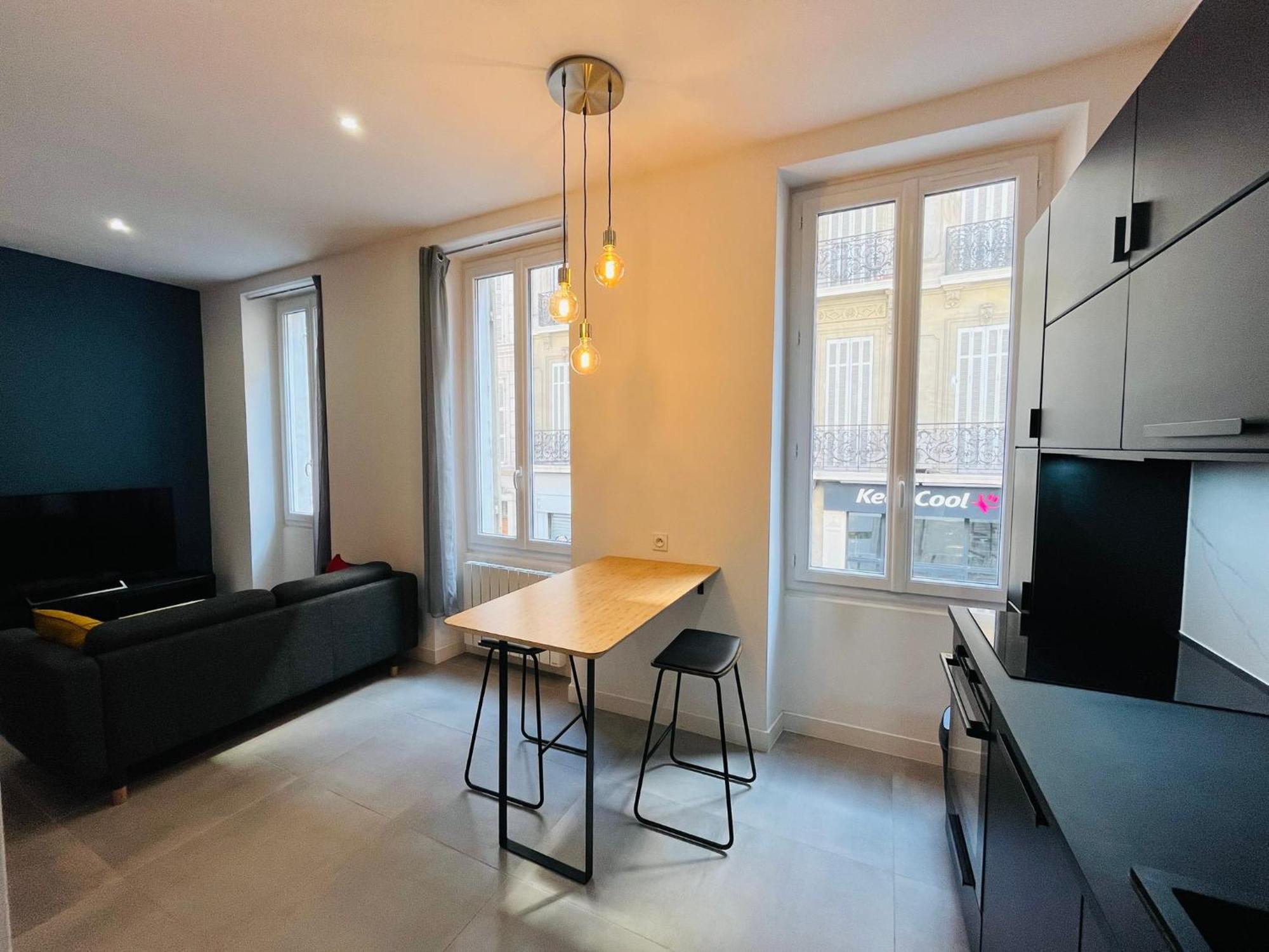 Joli T2 Moderne Au Coeur De Marseille - Place Castellane المظهر الخارجي الصورة